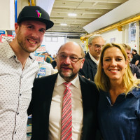 Verena Schmidt-Völlmecke und Tim Roll trafen Martin Schulz in Nürnberg